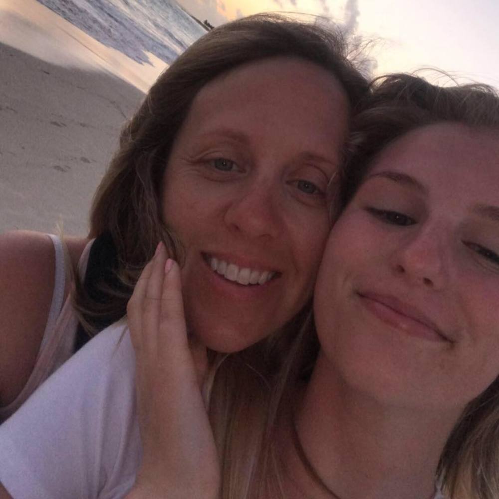 Meet your Posher, Amelia